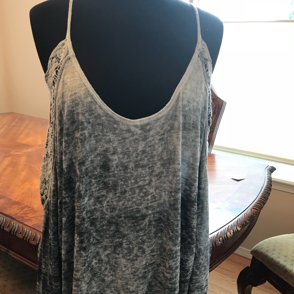 Women’s top